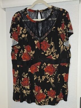 torrid Black Lace Yoke Floral Blouse with Red & Tan Roses